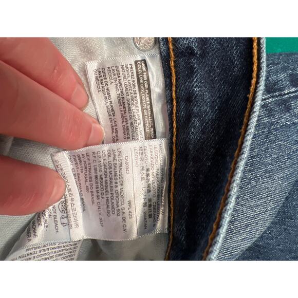 Levi's 505 Jeans Dark Wash Mens 32x32 Classic Fit Straight Cut - Picture 7 of 8